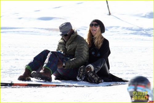 Heidi Klum & Seal: Christmas Ski Vacation with the Kids!