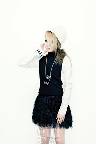  Hyoyeon for Vogue Korea