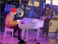 Justin Bieber Performs 'Let It Be' on New Year's Eve! - justin-bieber photo