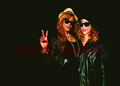 Rihanna & Shontelle - rihanna photo