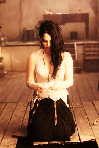  Amy Lee of Evanescence