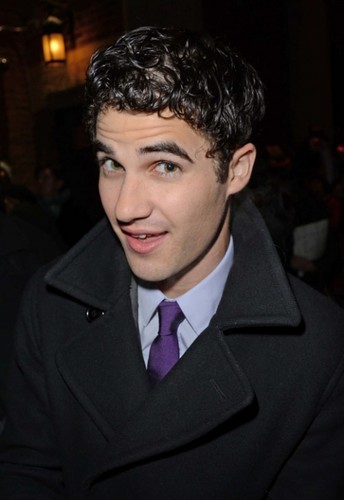  Darren Criss with the অনুরাগী after his Broadway debut on 03/01/12