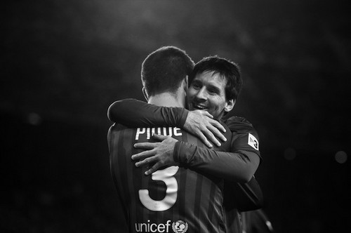  Gerard Piqué: FC Barcelona (4) v CA Osasuna (0) - Copa del Rey [First Leg]