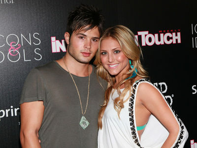 9.12.10 - In Touch Weekly's annual Icons & Idols celebration