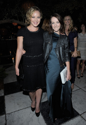 CHANEL and Liz Goldwyn Celebrate "Chanel: Her Life" da Justine Picardie