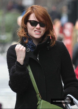  Emma Stone Out In Manhattan Jan 8,2012