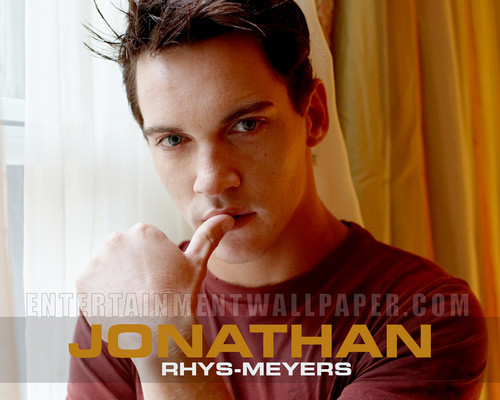  Jonathan Rhys Meyers