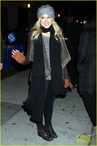  Kristen Bell: 'Late Show' in NYC!