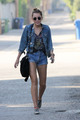 Miley - Running errands in Toluca Lake [6th January] - miley-cyrus photo