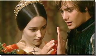  Romeo & Juliet mga litrato