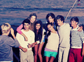 i'm pretty jealous @ this point ! how dare is that gul holding my darling's hand - zayn-malik photo