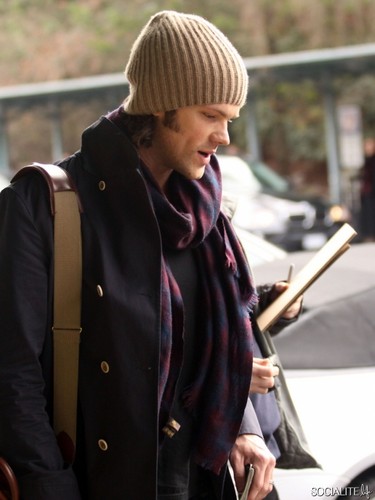  Jared Padalecki Touches Down In Vancouver