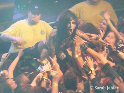 <3<3Andy Crowd Surfing<3<3