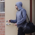 Jake leaving a gym in Los Angeles - jake-gyllenhaal photo