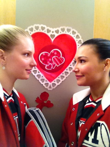  glee "Heart"- Brittany and Santana