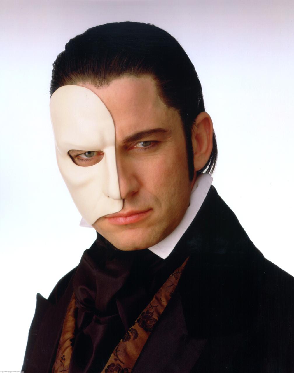 gerard butler phantom of the opera wallpaper