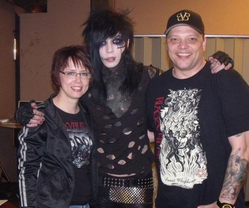  <3<3Andy with his parents<3<3