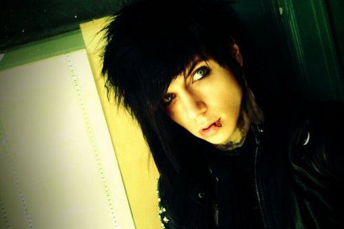 <3Andy<3