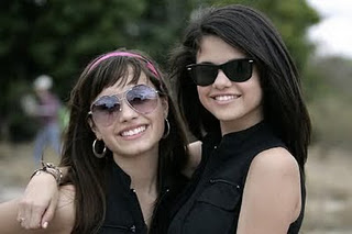  * Selena & Demi *