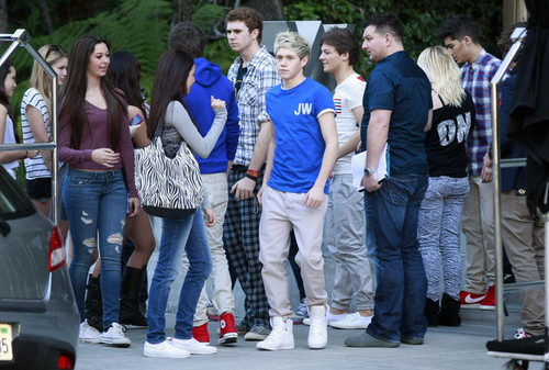  1D meeting fand in America:)