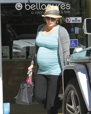 Mom To Be Hilary Duff 
