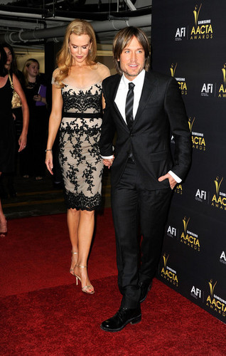  Nicole Kidman - Australian Academy Of Cinema And ویژن ٹیلی Arts' 1st Annual Awards