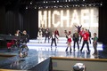 Behind the scenes of Michael episode - glee photo