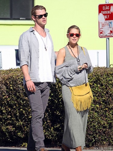  Chris Hemsworth And Wife Elsa Pataky Holding Hands In LA