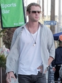 Chris Hemsworth And Wife Elsa Pataky Holding Hands In LA - chris-hemsworth photo