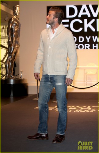  David Beckham: Bodywear Launch at H&M!