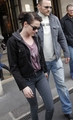 Kristen Stewart shopping in Paris - January 31, 2012. - kristen-stewart photo
