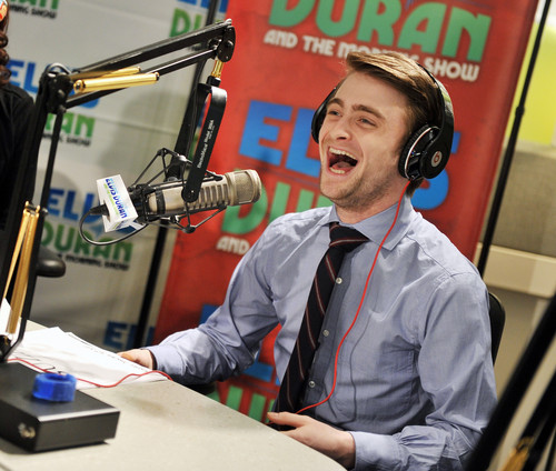  The Elvis Duran Z100 Morning mostra - January 30, 2012 - HQ
