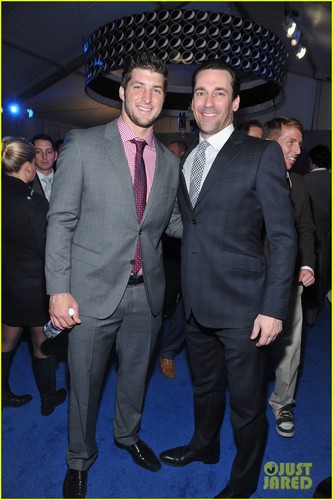 Taylor Lautner & Chris Evans: NFL Honors with Jon Hamm!