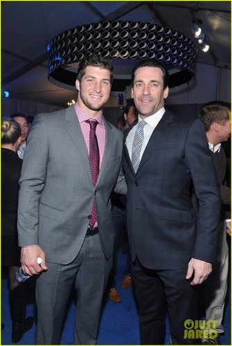  Taylor Lautner & Chris Evans: NFL Honors with Jon Hamm!