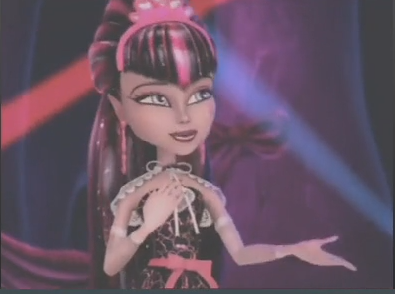  Monster High: Why Do Ghouls Fall In Love?