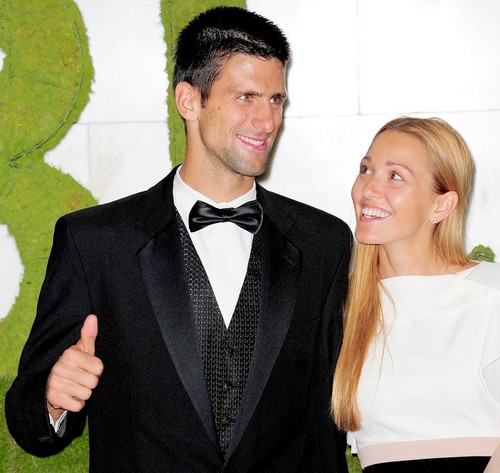  Djokovic and girlfriend 2