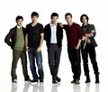 Pretty Little Liars - Season 2 - New Cast Promotional Photo - pretty-little-liars-tv-show photo