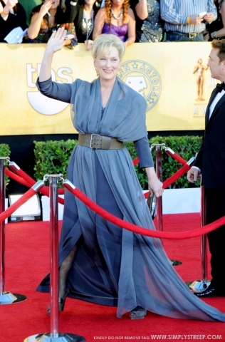  Screen Actors Guild Awards - Red Carpet [January 29, 2012]
