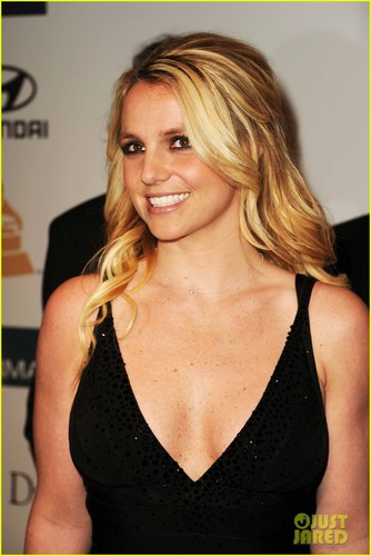  Britney Spears: Clive Davis Pre-Grammy Gala
