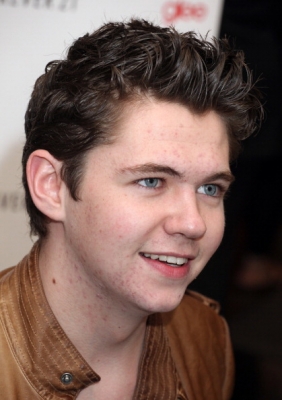  Damian at the Forever 21 signing event