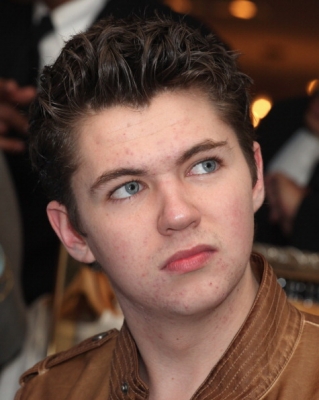  Damian at the Forever21 signing event