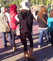 Justin Bieber & Selena in Disneyland Valentines Day - justin-bieber photo