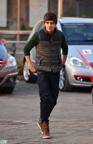  Liam at his first driving lesson! ♥