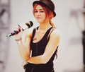 miley in her concert!!<3 - miley-cyrus photo