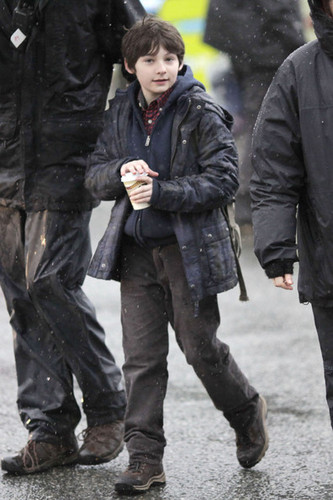  Jared Gilmore On The Set Of Once Upon A Time
