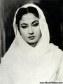 Meena Kumari (1 August 1932 – 31 March 1972 - celebrities-who-died-young photo
