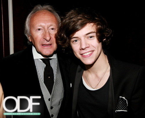  Harry Attends GQ’S Private avondeten, diner x♥x