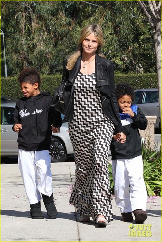 Heidi Klum: Moving Forward With Divorce from Seal