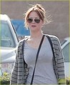 Jennifer Lawrence Is 'Remarkable' in 'Hunger Games' - jennifer-lawrence photo