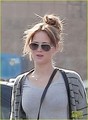 Jennifer Lawrence Is 'Remarkable' in 'Hunger Games' - jennifer-lawrence photo